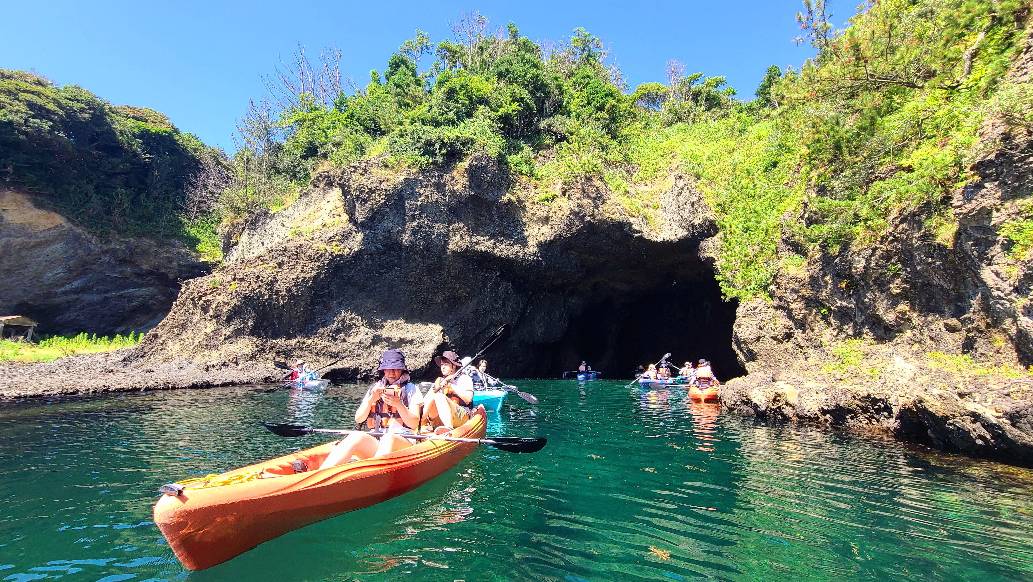 Sea Kayak Sado’s Blue Grotto