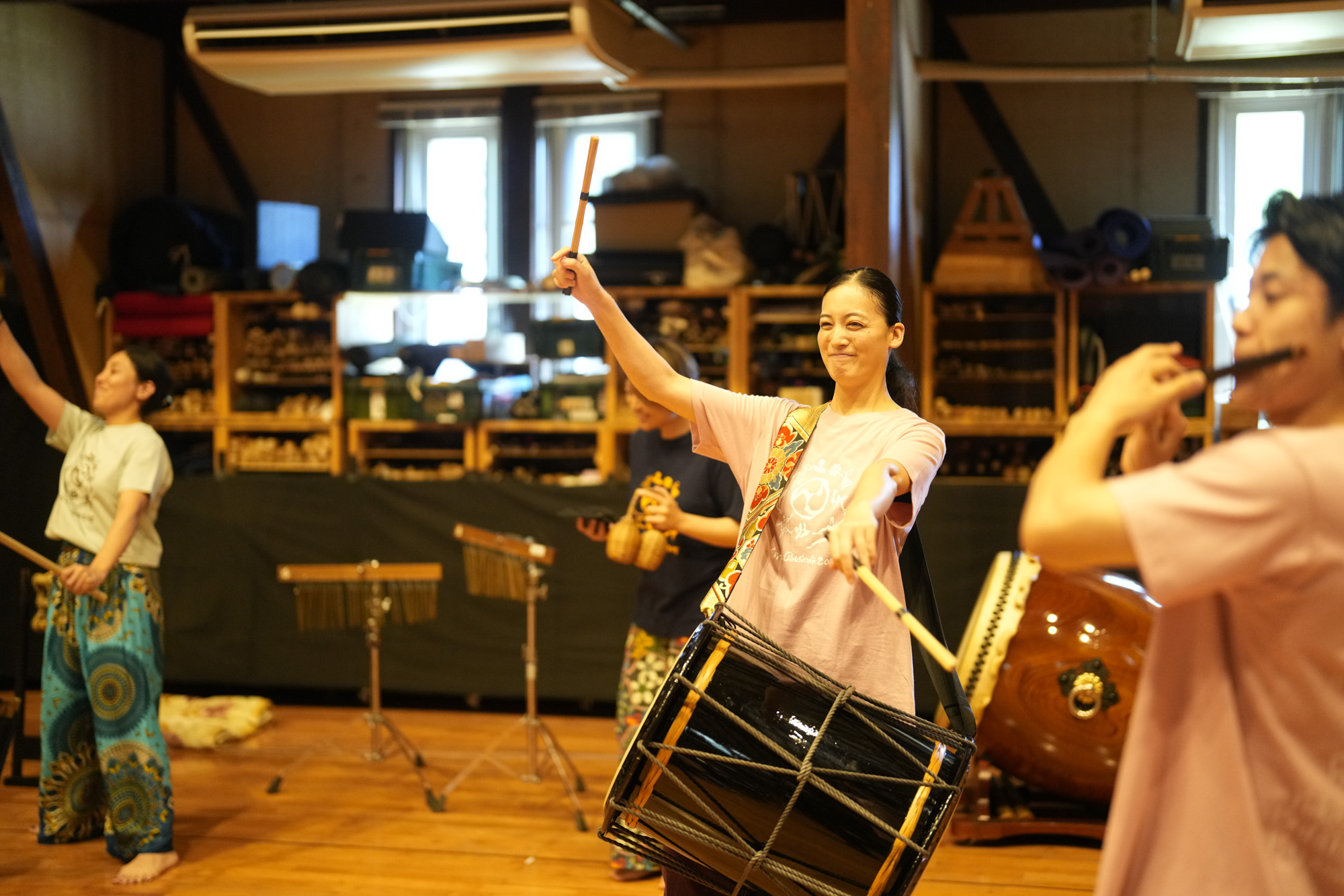 鼓童の演奏+一緒に叩こう